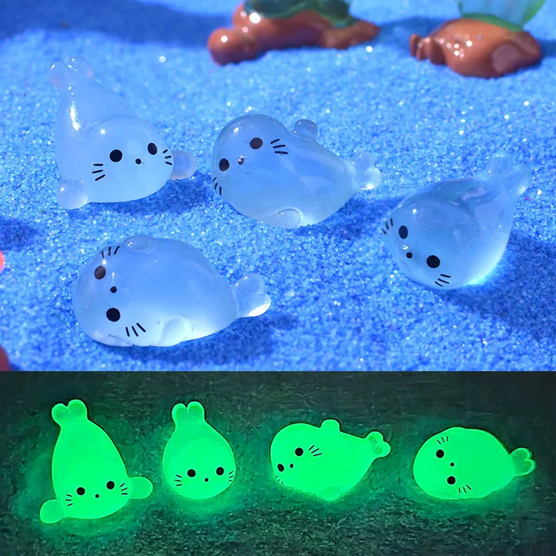 Kawaii Luminous Mini Seal Pup Figurines – Glow-In-The-Dark Marine Ornaments
