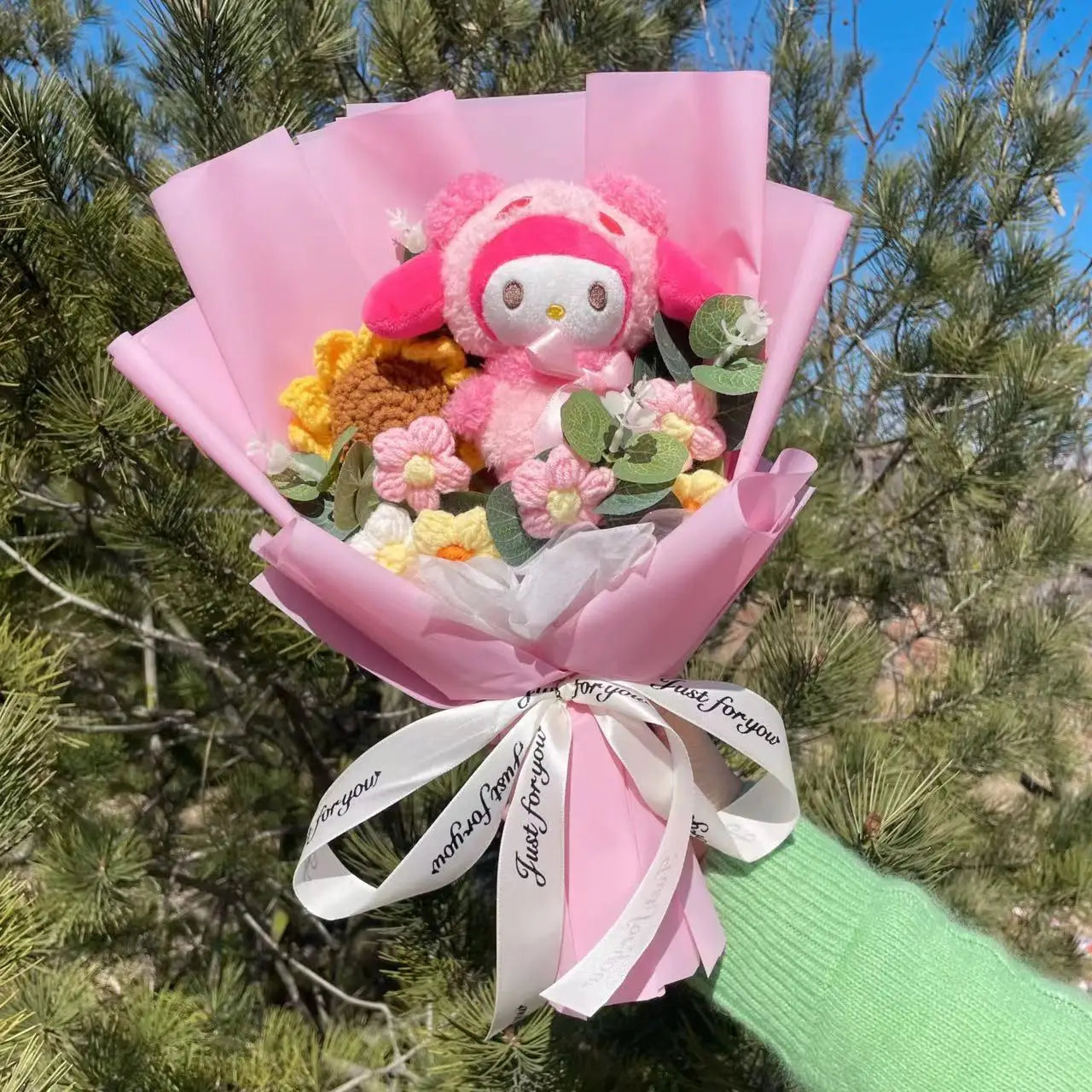 Kawaii Hello Kitty Cat Dolls with Artificial Flowers – Perfect Gift Bouquets - Image 31