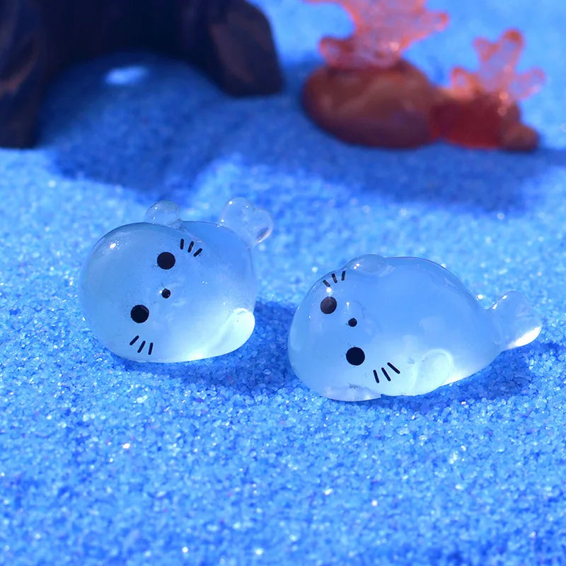 Kawaii Luminous Mini Seal Pup Figurines – Glow-In-The-Dark Marine Ornaments - Image 3