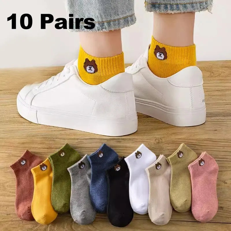 Cute Bear Pattern Low Tube Socks Set – Fashionable and Comfortable - Image 6